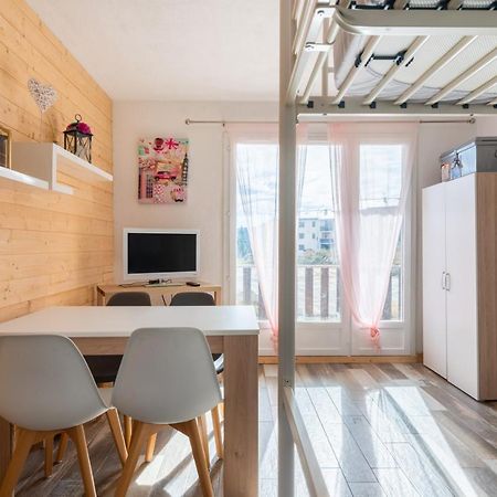 Ferienwohnung Le Bobsleigh - Joli Studio Au Coeur Des Angles Exterior foto